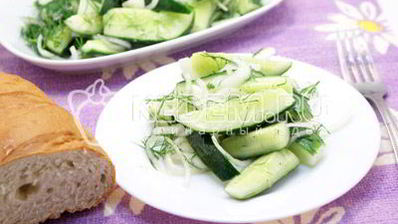 острые малосольные огурчики