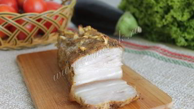 сало с горчицей