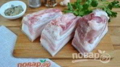 сало в луковой шелухе