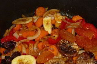 Тушеные сухофрукты