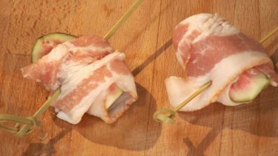 инжир в беконе с вареньем из лепестков роз