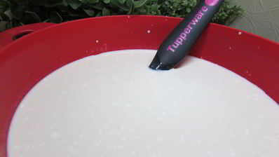 йогурт с вареньем