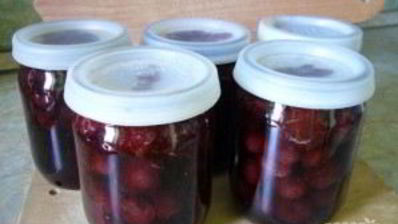 клубничное варенье с целыми ягодами