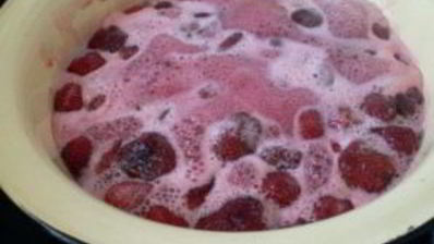 клубничное варенье янтарное