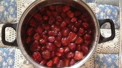 клубничное варенье