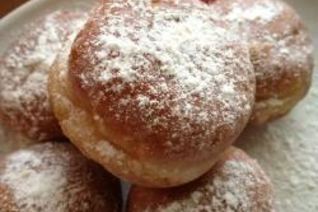 Пышки с вареньем