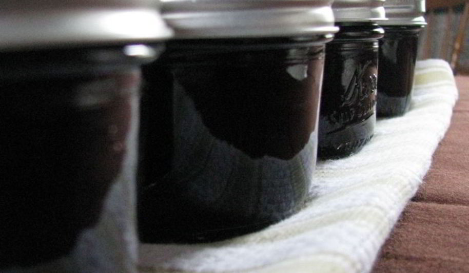 Рецепт варенья из черной смородины на зиму