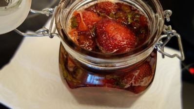 варенье из клубники с лимоном и мятой