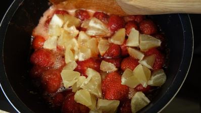 варенье из клубники с лимоном и мятой