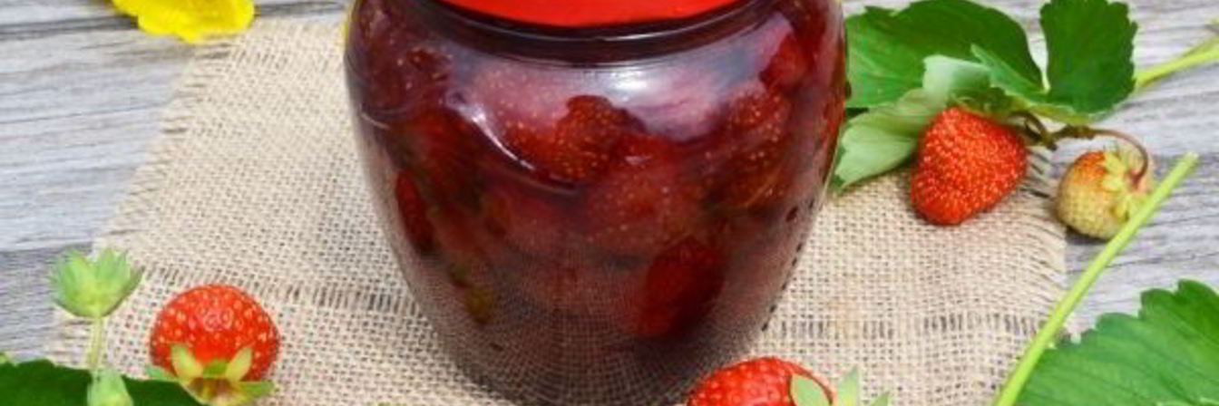 Варенье из клубники с цельными ягодами на зиму