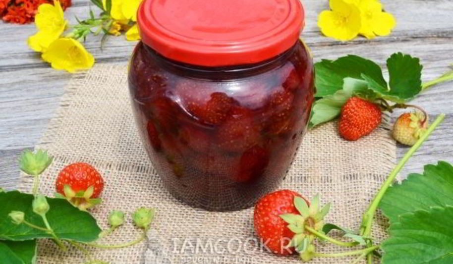 Рецепт варенья из клубники с цельными ягодами на зиму