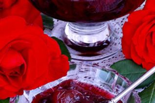 Варенье из лепестков роз