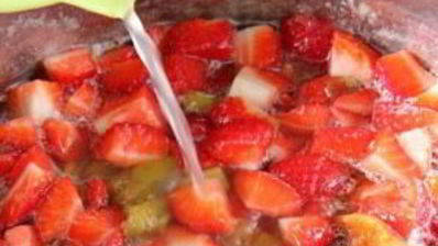 варенье из ревеня и клубники