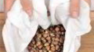 вишневое варенье с фундуком и пряностями