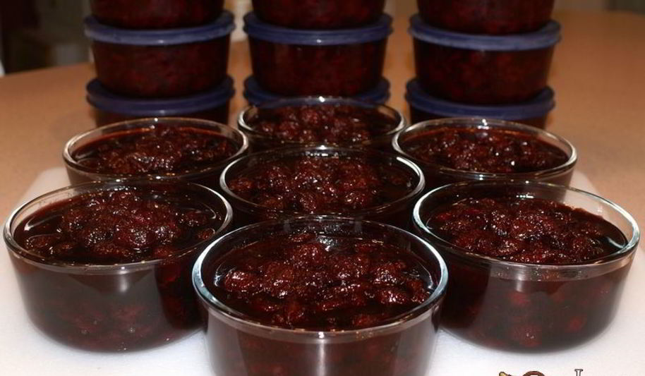 Рецепт вишневого варенья с косточками на зиму