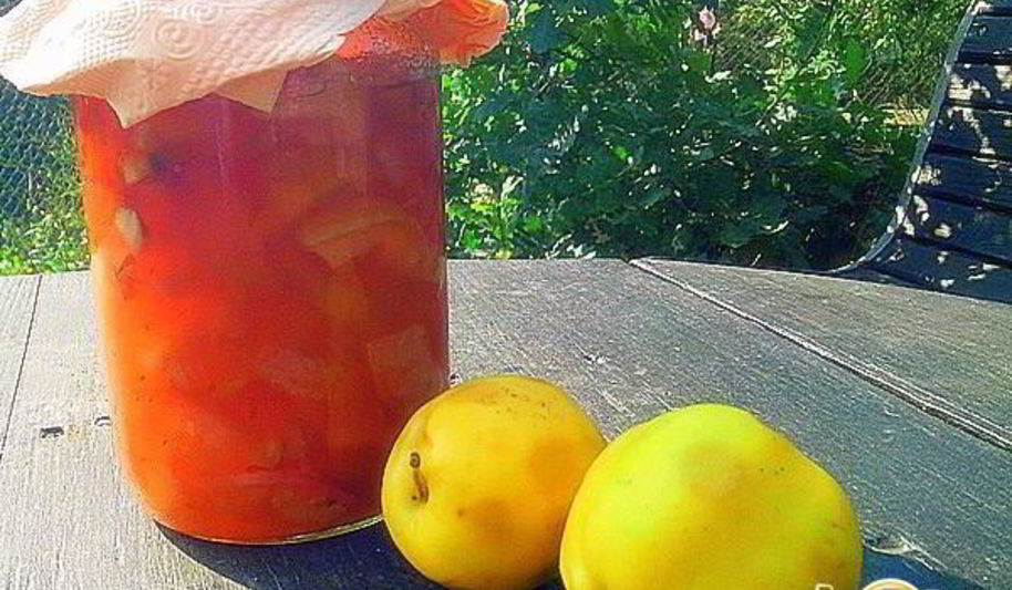 Рецепт яблочного варенья с миндалем