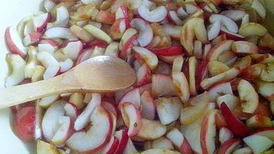 яблочное варенье с миндалем