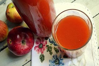 Яблочно томатный сок на зиму