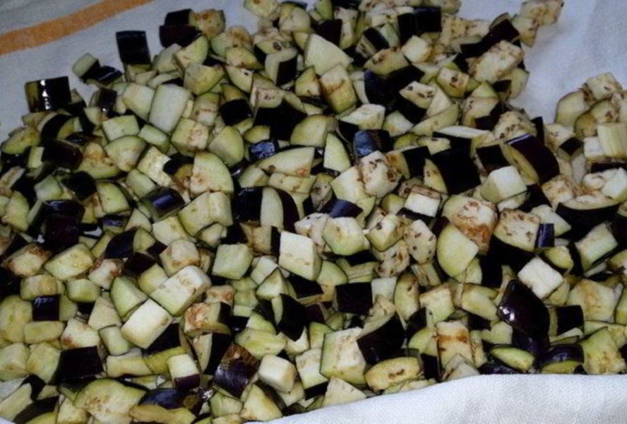 Заготовка для баклажанной икры