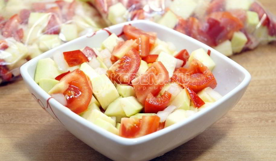 Рецепт заморозки кабачков с овощами на зиму