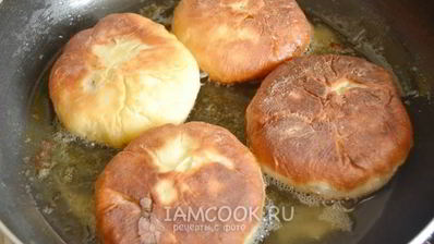 беляши с куриным фаршем