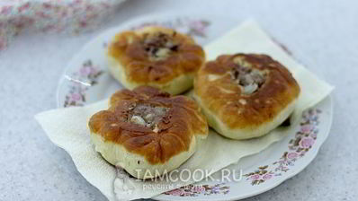 пышные беляши на сковороде