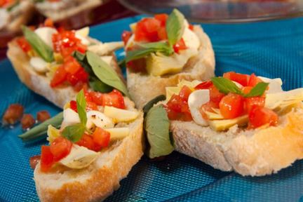 Брускетта с артишоками