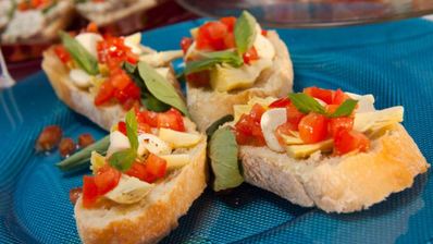 брускетта с артишоками