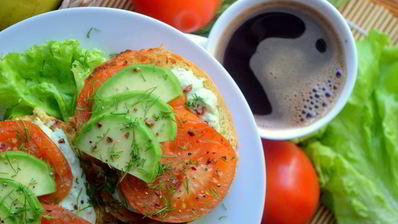 брускетта с авокадо