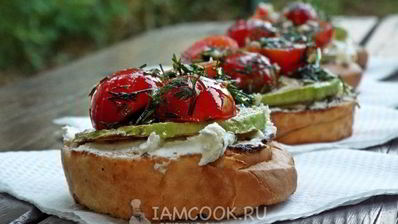 брускетта с кабачками-гриль