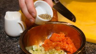 брускетта с лососем и сливочным сыром