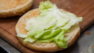 бургер с двумя котлетами