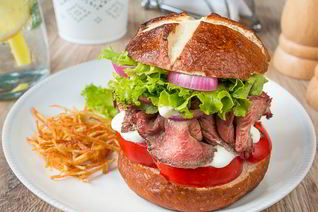 Бургер с ростбифом