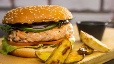 бургер с семгой