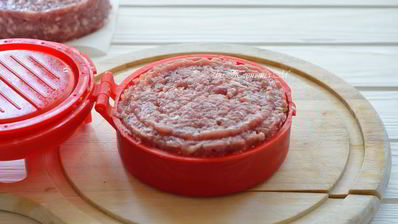 бургеры гриль с морковной начинкой