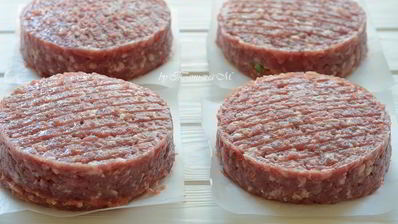 бургеры гриль с морковной начинкой