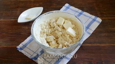 дрожжевые булочки с кунжутом для домашних бургеров