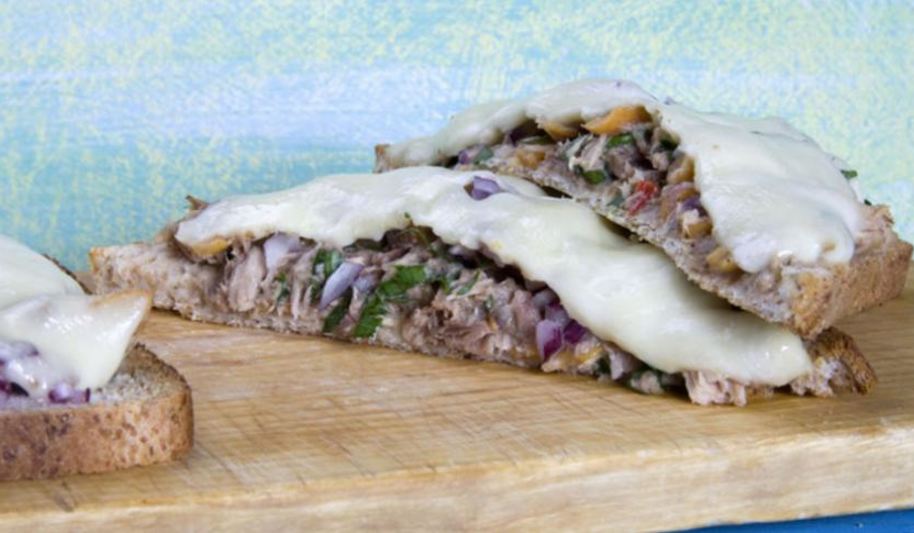 Рецепт фишбургера с моцареллой