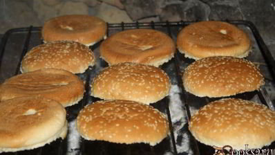 гамбургеры на мангале