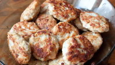 мини-бургеры из курицы с соусом айоли