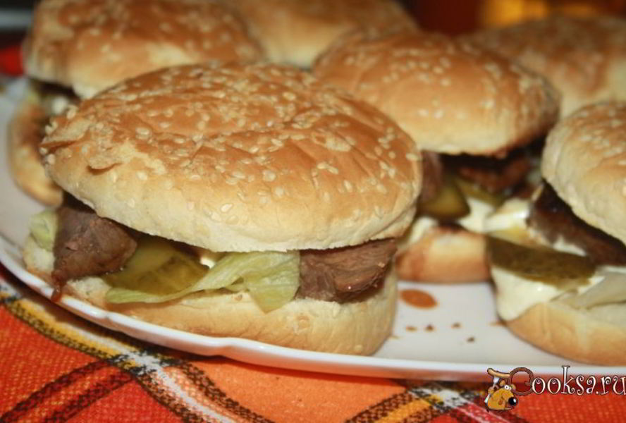 Стек-бургеры с мраморной говядиной