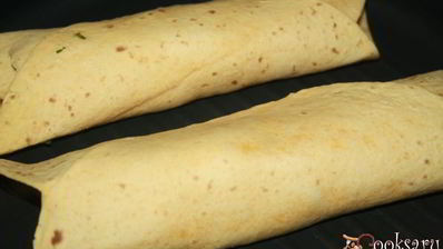 буритос с кукурузной лепешкой тортилас