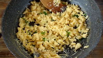 буррито с авокадо и яичницей-скрэмбл