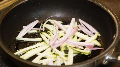 буррито с овощами и пряным филе