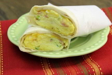 Простой буррито с ветчиной и сыром