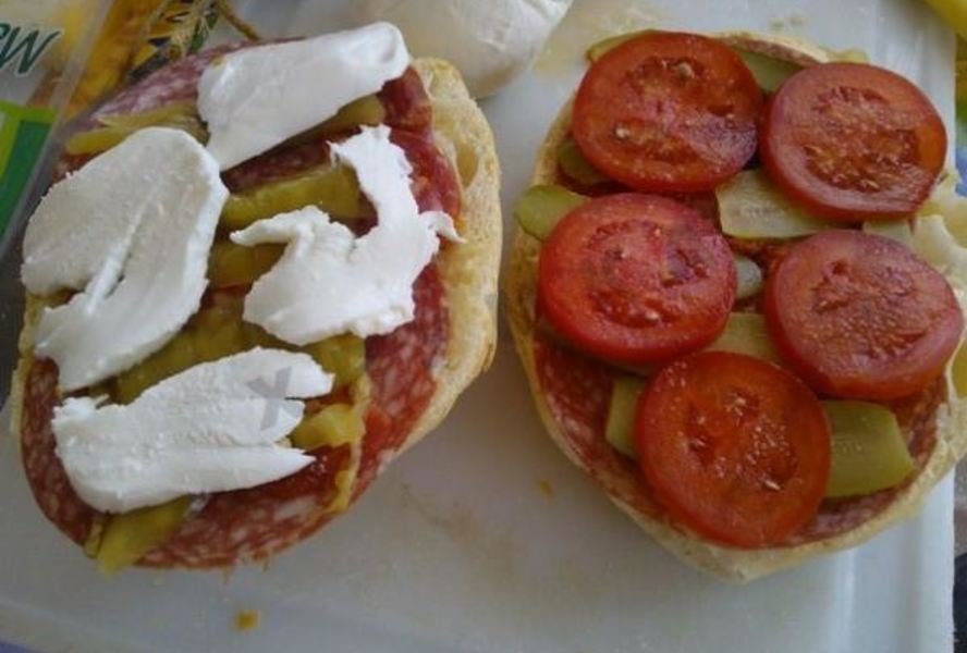 Бутерброд с моцареллой