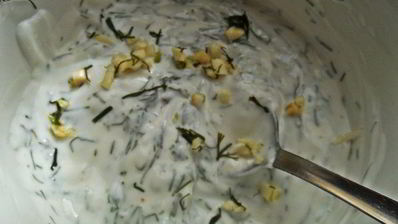 бутерброд с яйцом и беконом