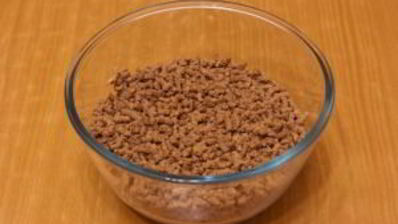 бутерброды с паштетом из куриной печени