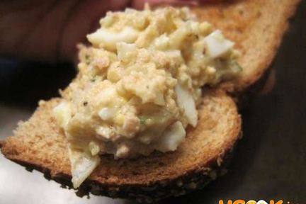 Бутерброды с печенью трески