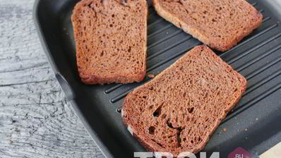 бутерброды с шпротами